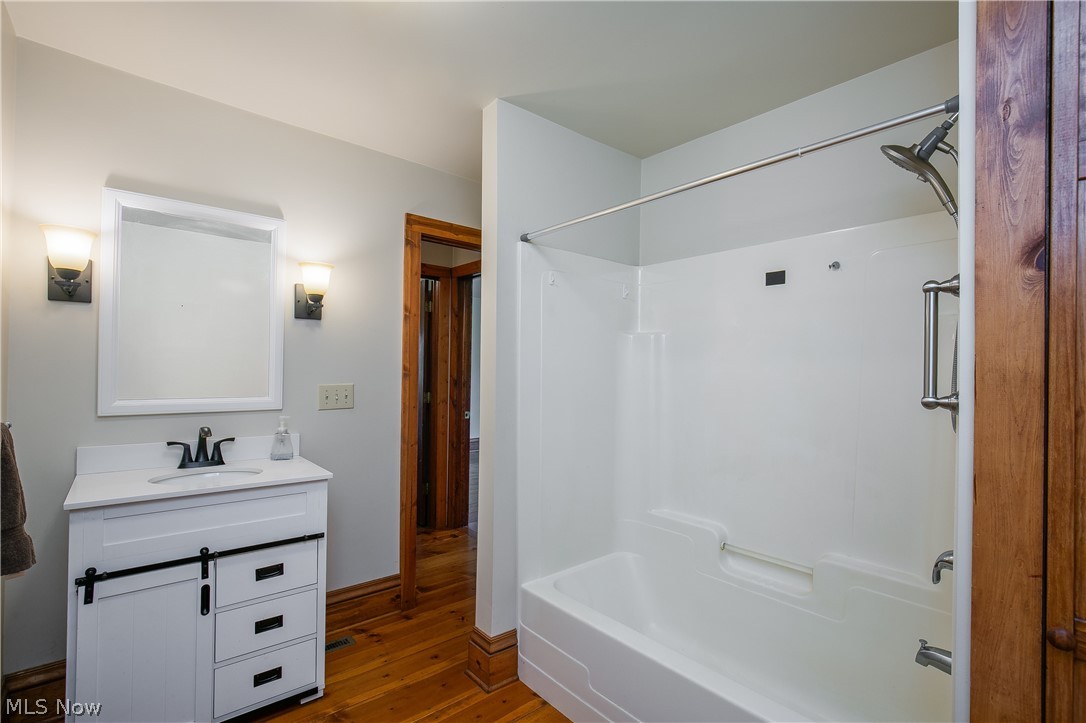 22525 Smith Northwest Road North Benton OH 44449