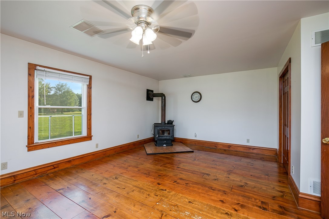 22525 Smith Northwest Road North Benton OH 44449