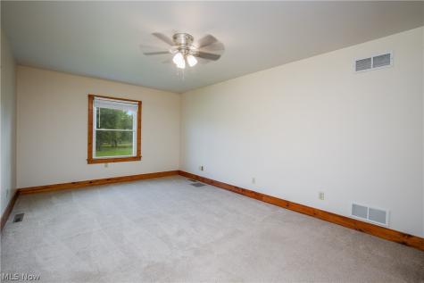 22525 Smith Northwest Road North Benton OH 44449