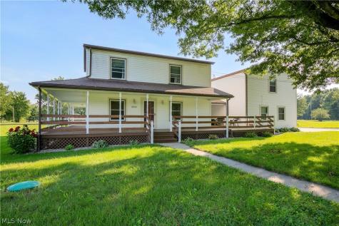 22525 Smith Northwest Road North Benton OH 44449