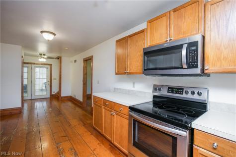 22525 Smith Northwest Road North Benton OH 44449