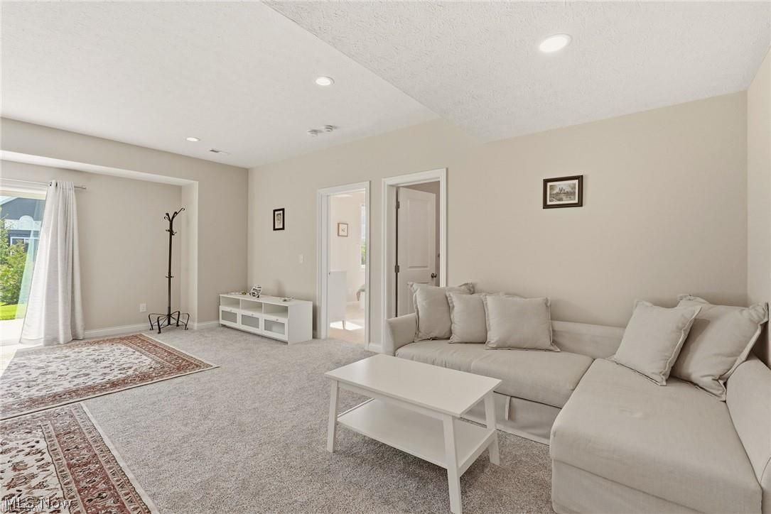10155 Brookhaven Lane Brecksville OH 44141