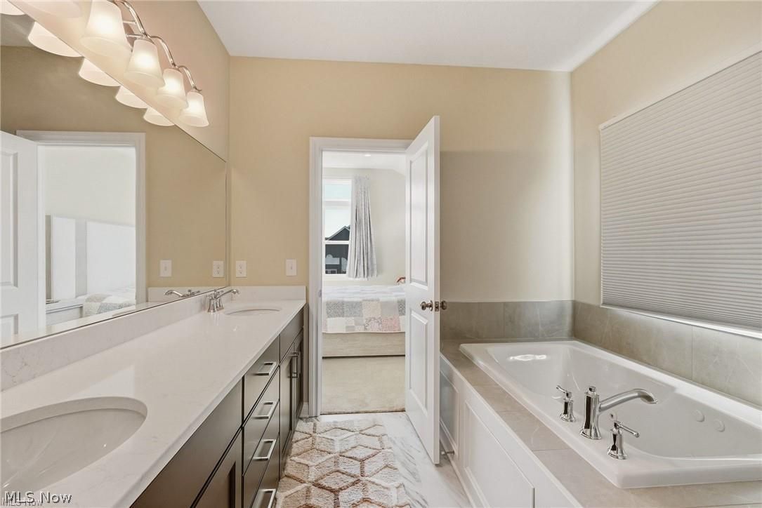 10155 Brookhaven Lane Brecksville OH 44141