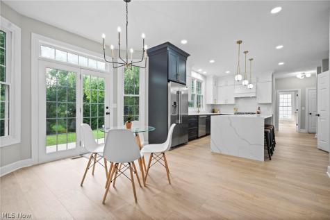 611 Arborside Lane Avon Lake OH 44012