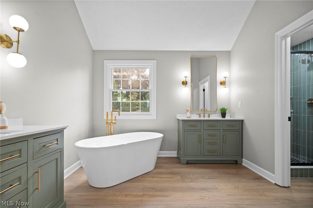 611 Arborside Lane Avon Lake OH 44012