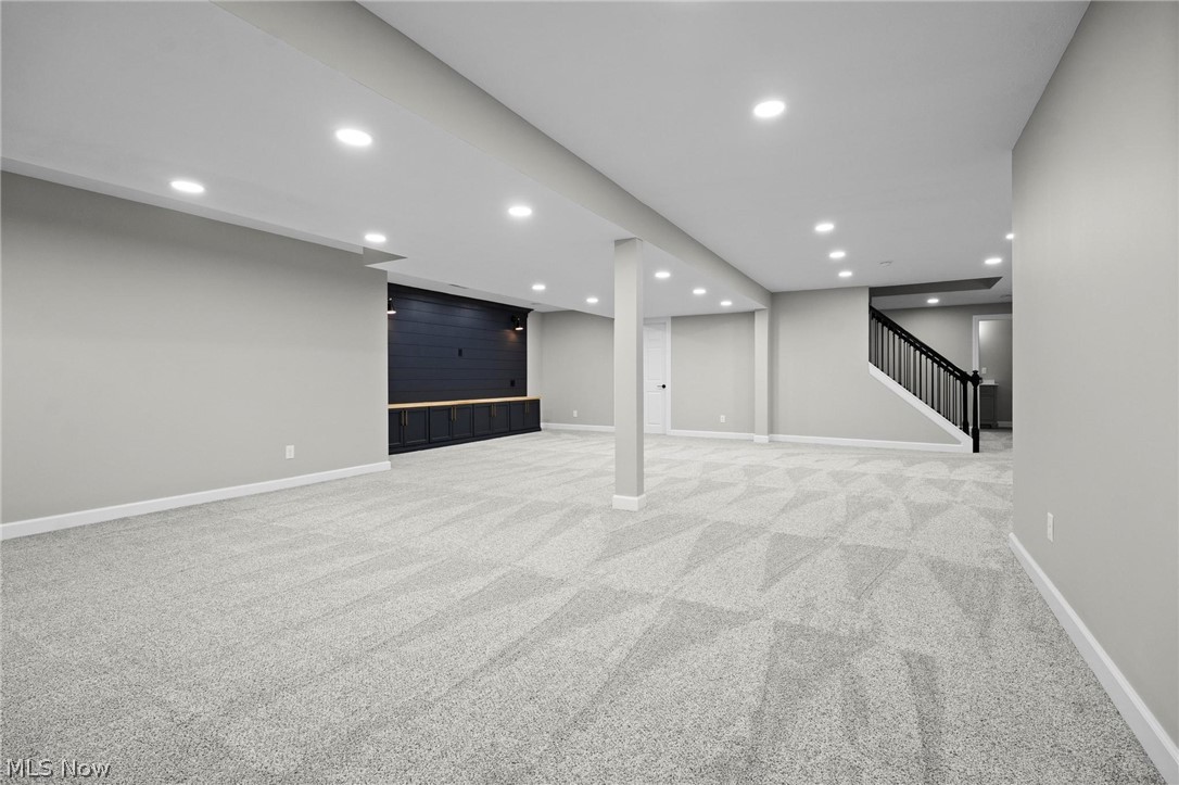 611 Arborside Lane Avon Lake OH 44012