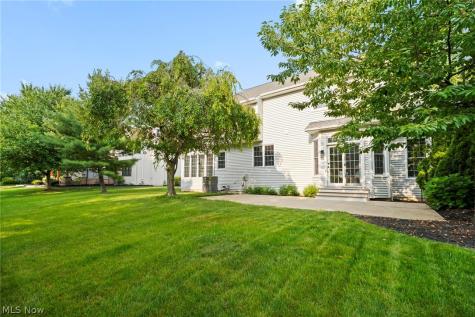 611 Arborside Lane Avon Lake OH 44012