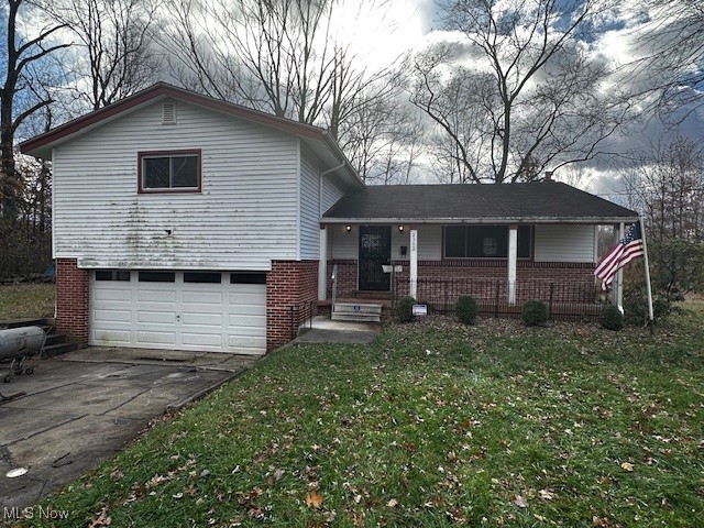 2512 Wick Street SE Warren OH 44484
