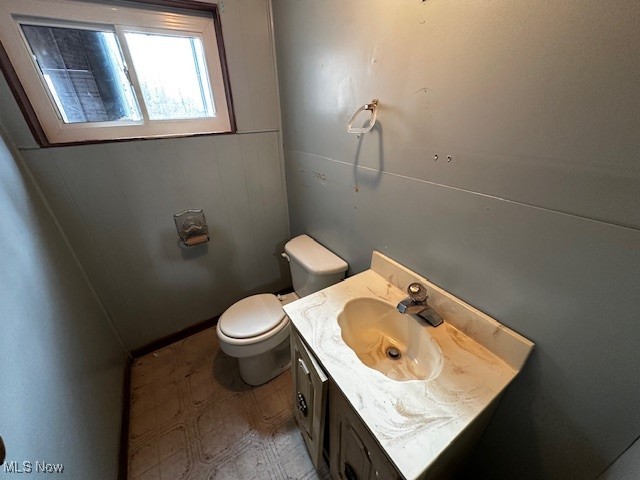 2512 Wick Street SE Warren OH 44484