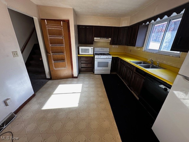 2512 Wick Street SE Warren OH 44484