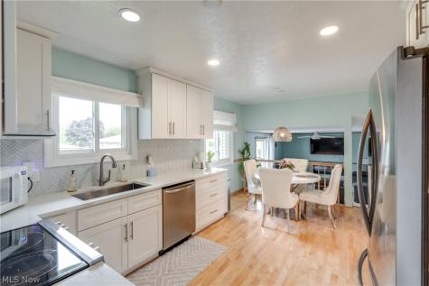 7739 Hoertz Road Parma OH 44134