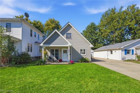 216 Longford Avenue Elyria OH 44035