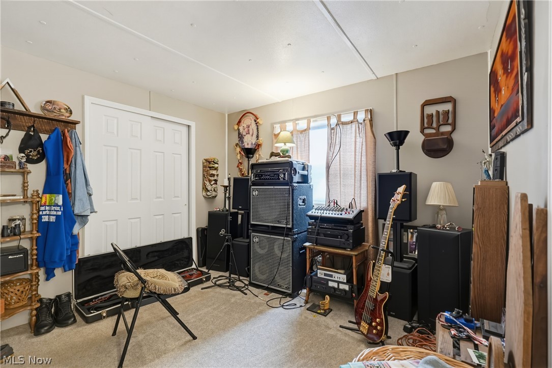 2349 Ivy Way Street NE Canton OH 44705