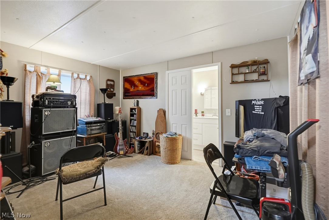 2349 Ivy Way Street NE Canton OH 44705