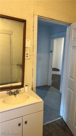 12628 Iroquois Avenue Cleveland OH 44108