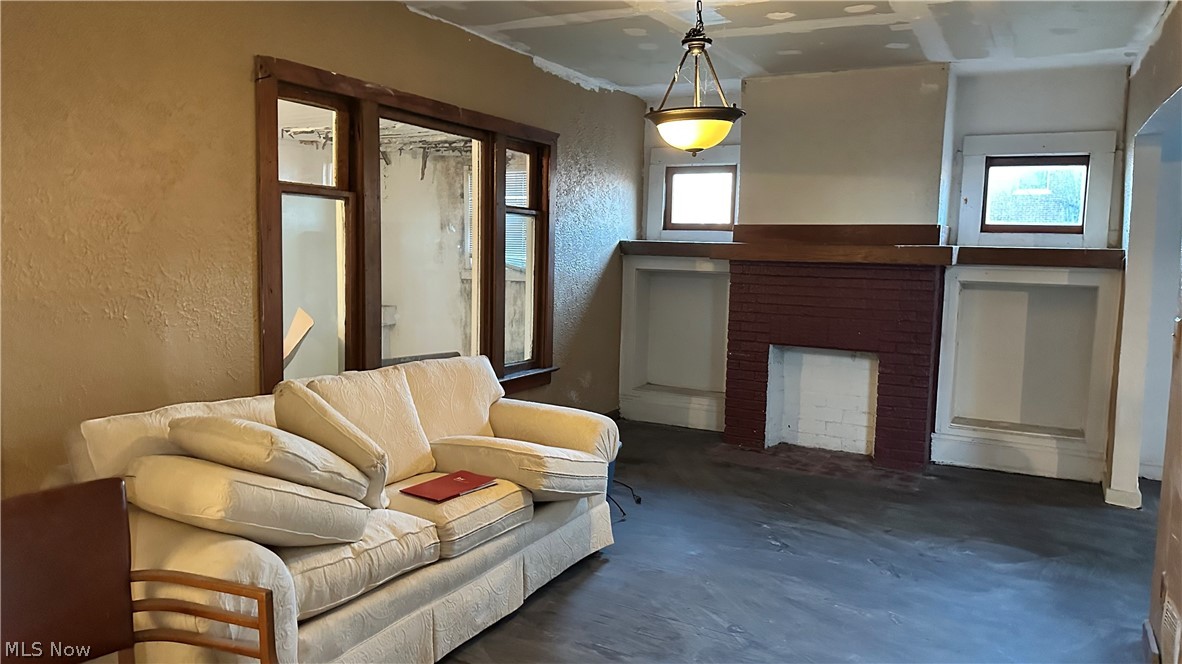 12628 Iroquois Avenue Cleveland OH 44108
