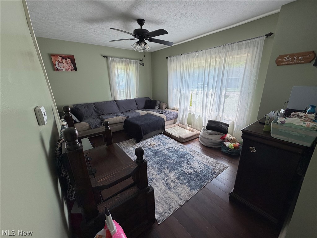 151 Pine Street Leetonia OH 44431