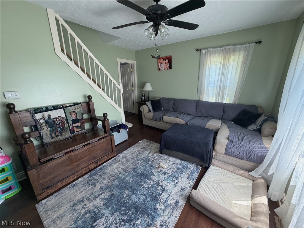 151 Pine Street Leetonia OH 44431