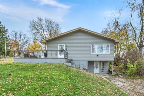 3328 Avis Road Akron OH 44312