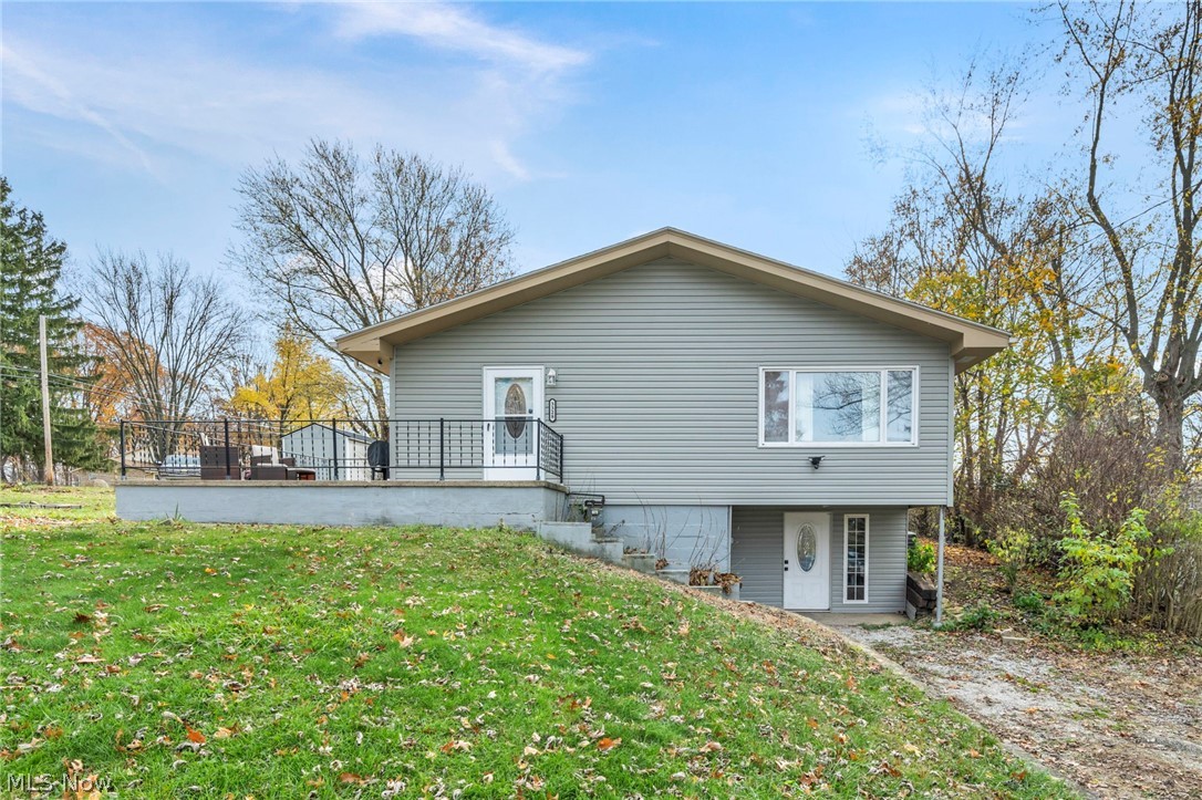 3328 Avis Road Akron OH 44312