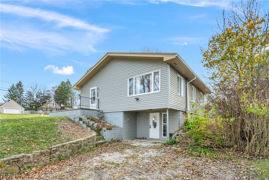 3328 Avis Road Akron OH 44312