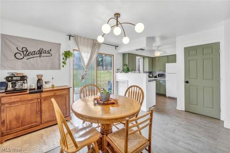 3328 Avis Road Akron OH 44312