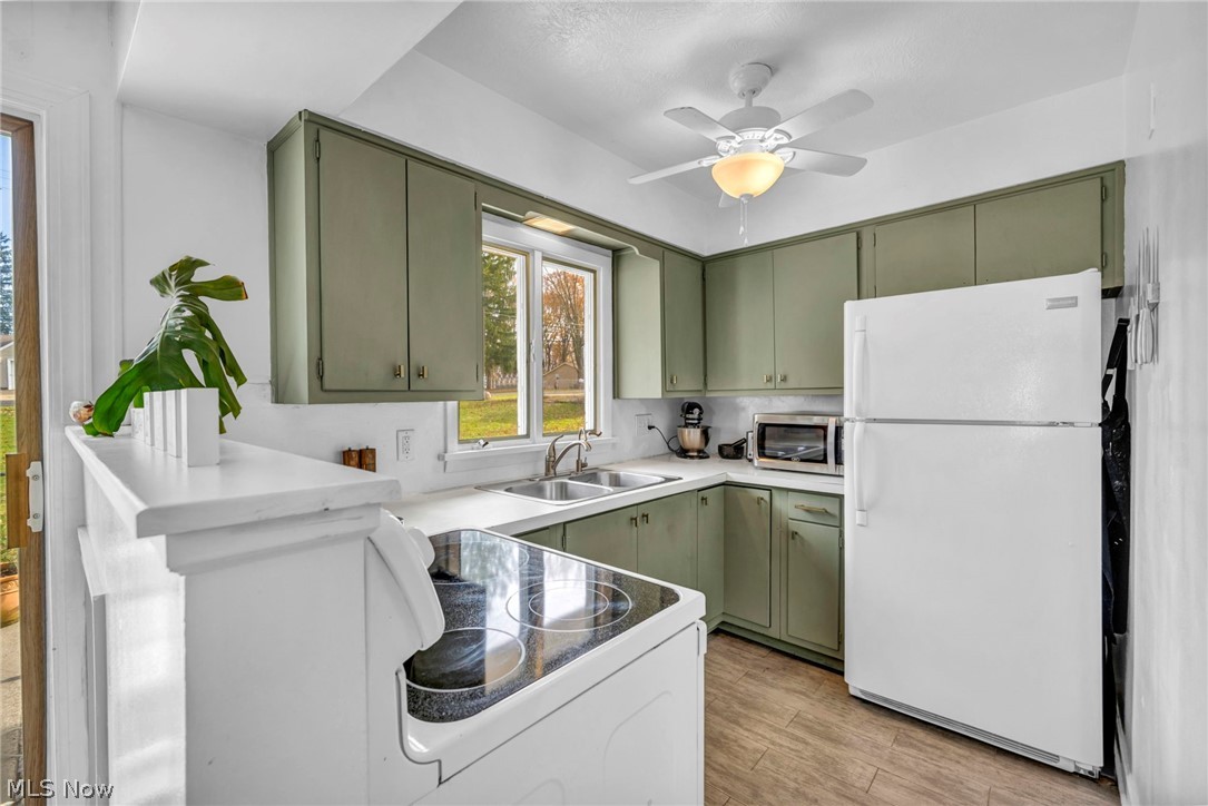 3328 Avis Road Akron OH 44312