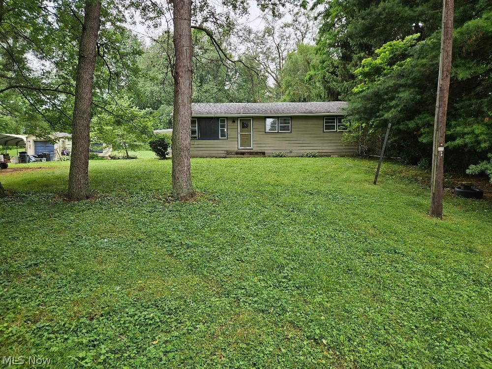 2439 Broadway Avenue NE East Canton OH 44730