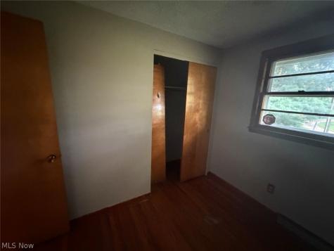 2439 Broadway Avenue NE East Canton OH 44730