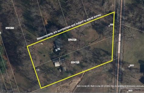 2439 Broadway Avenue NE East Canton OH 44730