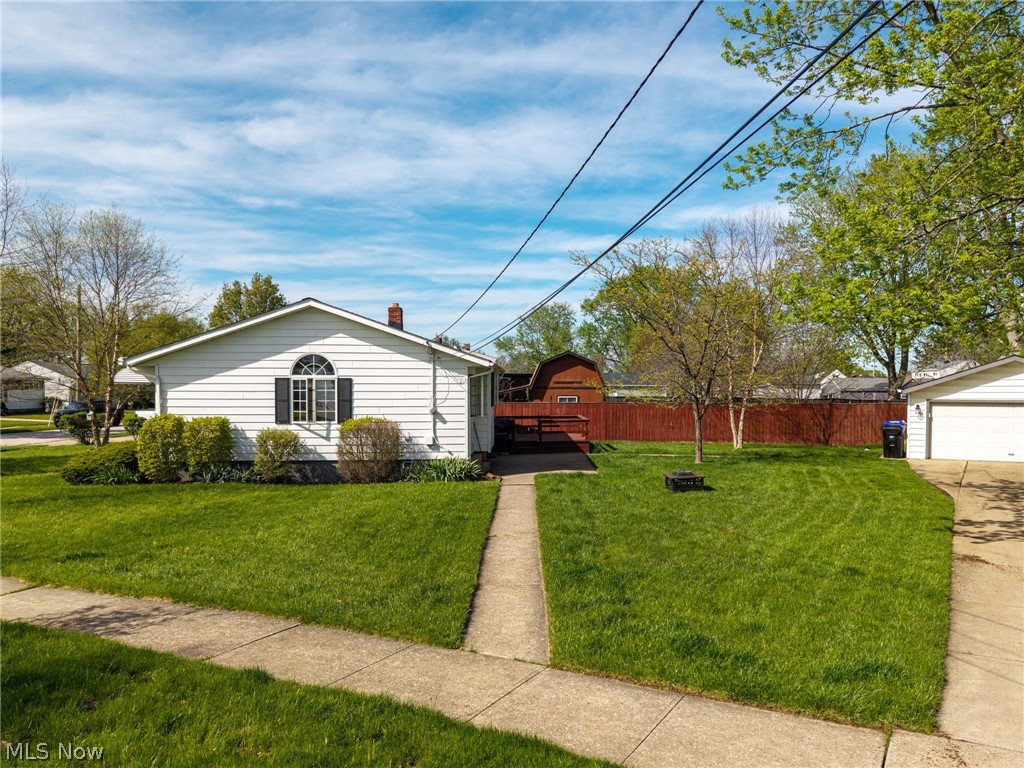 6115 Morrow Drive Brook Park OH 44142