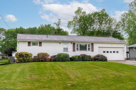 240 Ironwood Street SW Canton OH 44706