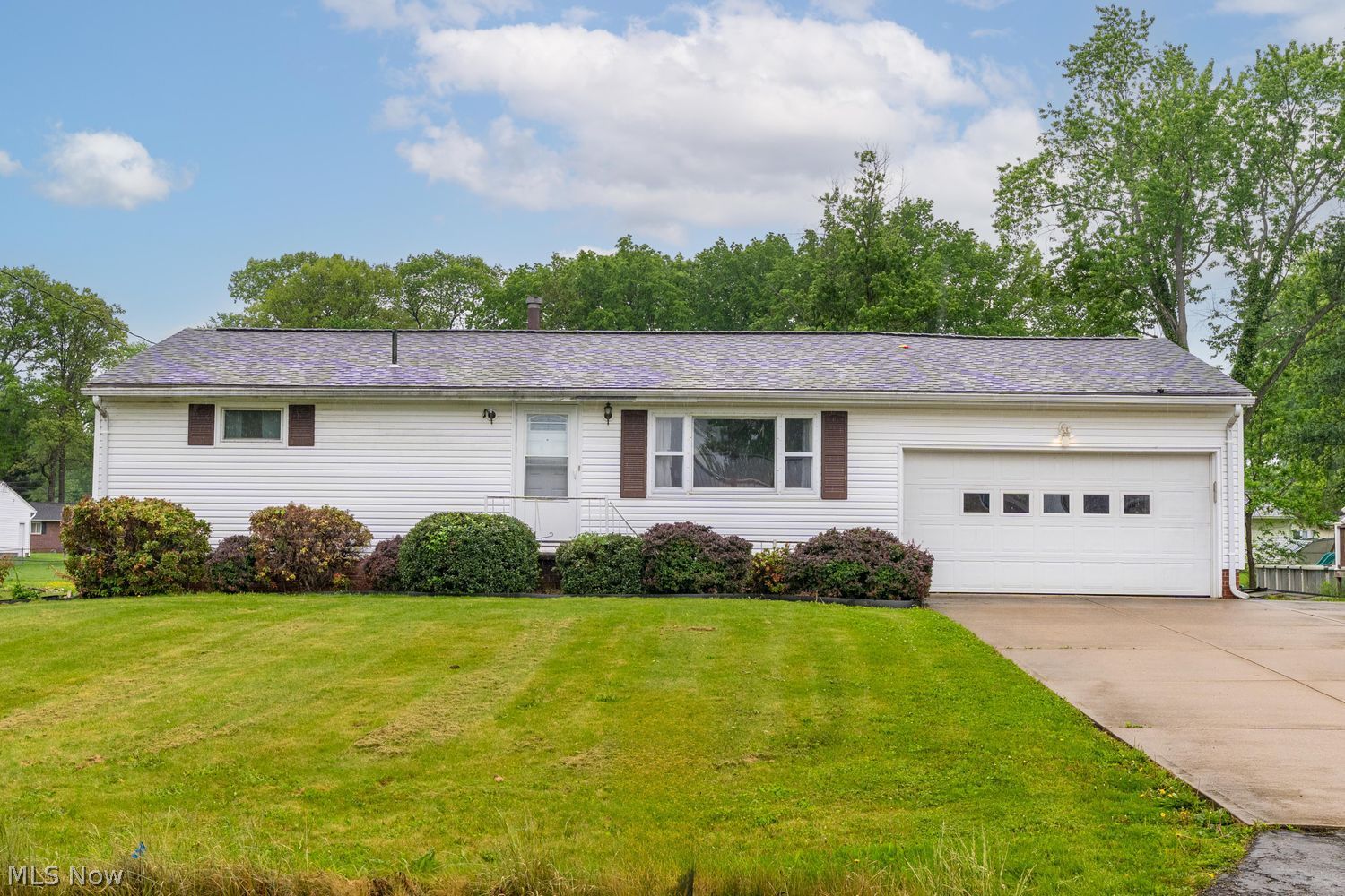 240 Ironwood Street SW Canton OH 44706