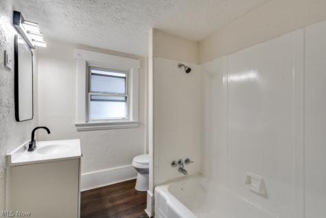 13 Alfaretta Avenue Akron OH 44310