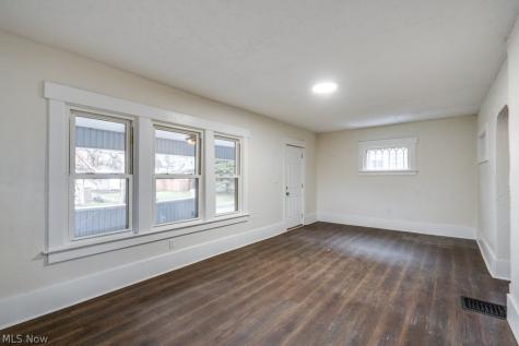 13 Alfaretta Avenue Akron OH 44310