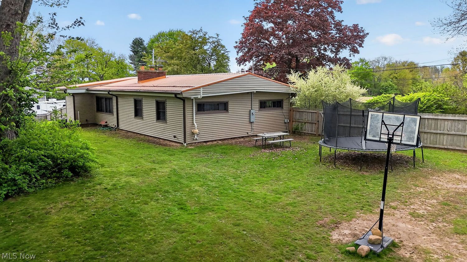 9532 Portage Street NW Massillon OH 44646