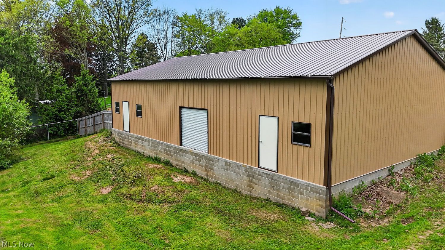 9532 Portage Street NW Massillon OH 44646