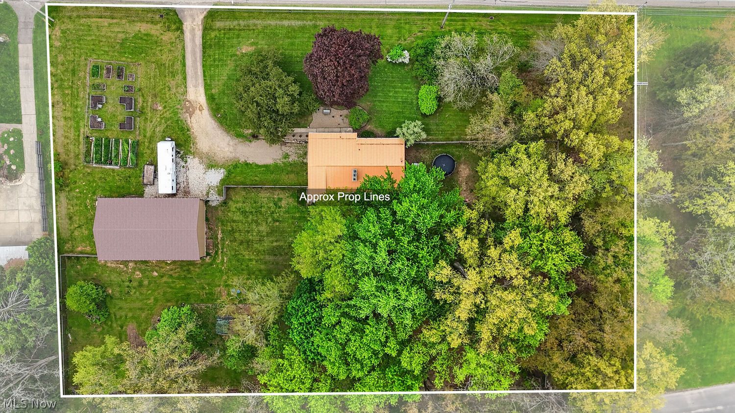 9532 Portage Street NW Massillon OH 44646