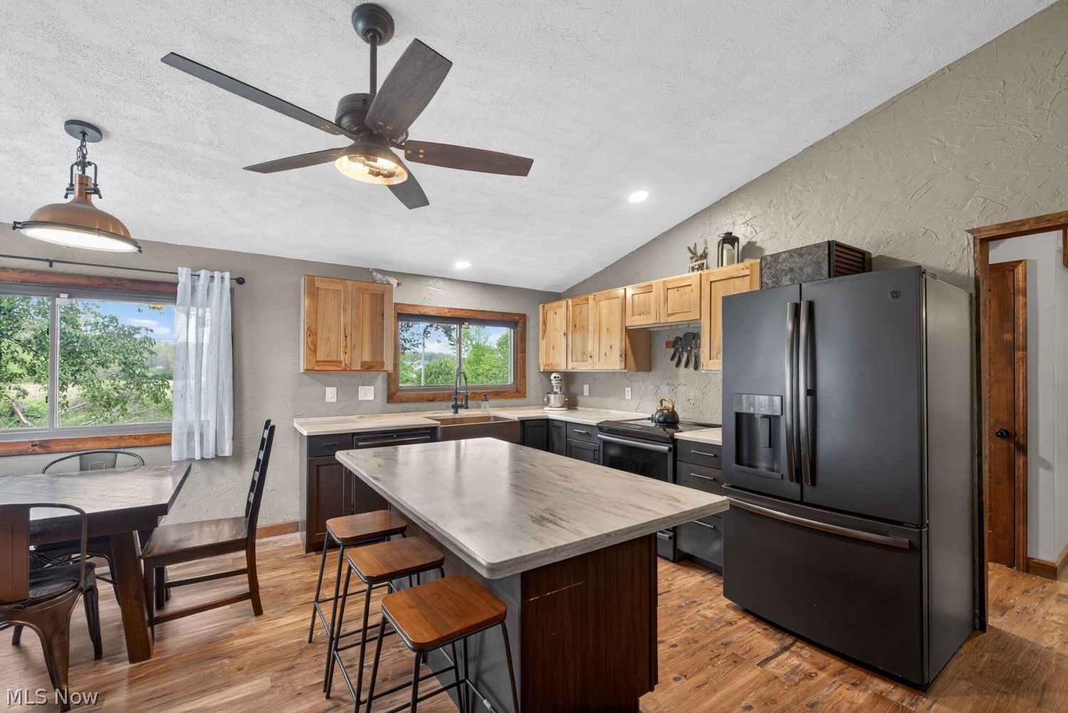 9532 Portage Street NW Massillon OH 44646