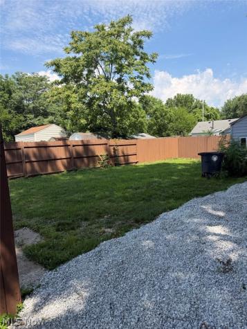 2511 Ogden Avenue Akron OH 44312