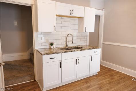 3152 W 68th Street Cleveland OH 44102