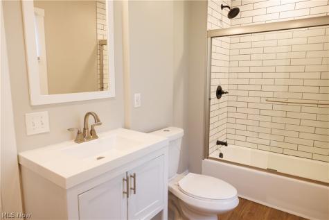 3152 W 68th Street Cleveland OH 44102