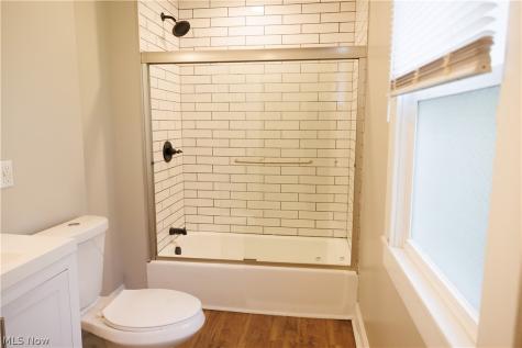 3152 W 68th Street Cleveland OH 44102