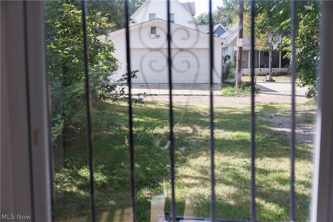 3152 W 68th Street Cleveland OH 44102