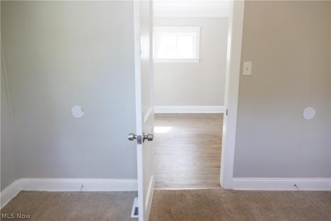 3152 W 68th Street Cleveland OH 44102