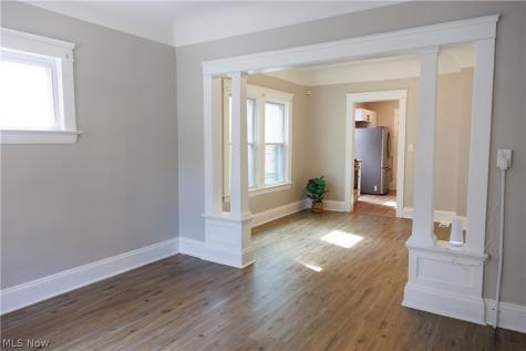 3152 W 68th Street Cleveland OH 44102
