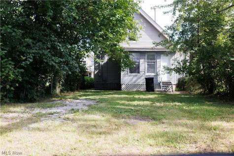 3152 W 68th Street Cleveland OH 44102