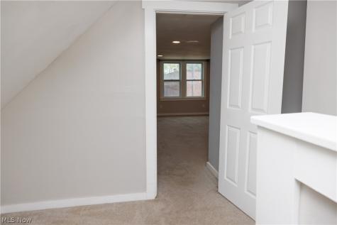 3152 W 68th Street Cleveland OH 44102