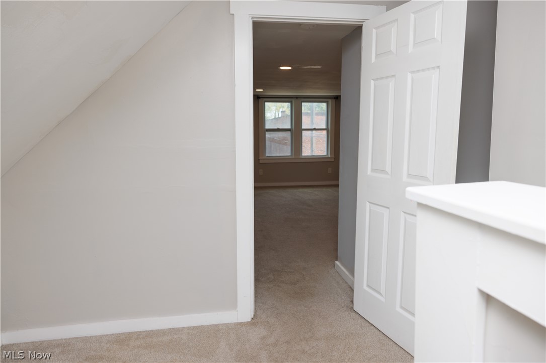 3152 W 68th Street Cleveland OH 44102