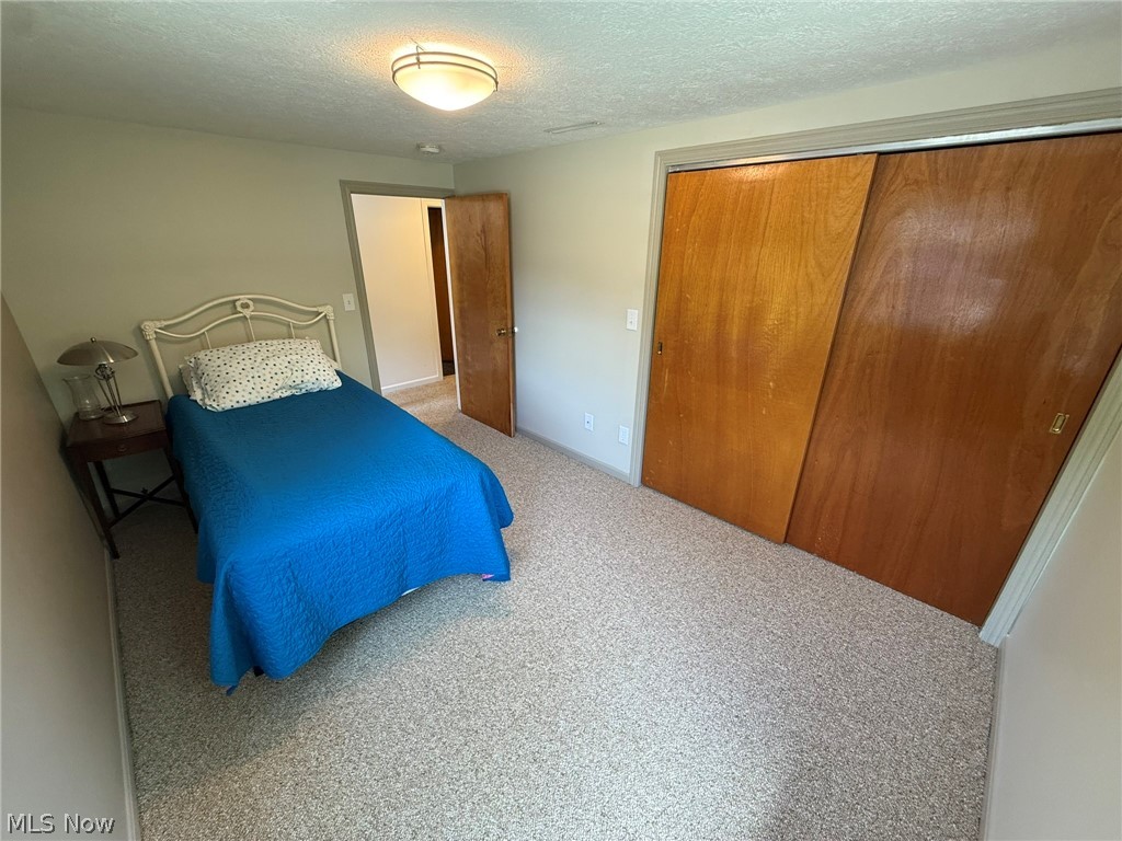 9073 N Shore Drive NE Mineral City OH 44656